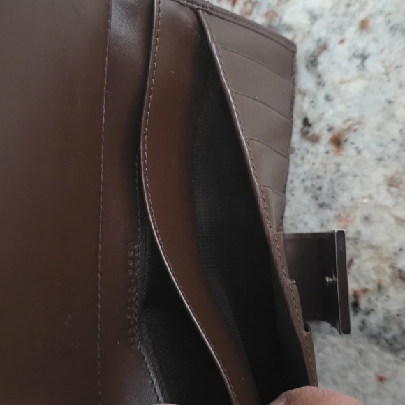 GUCCI wallet - Picture 8 of 15